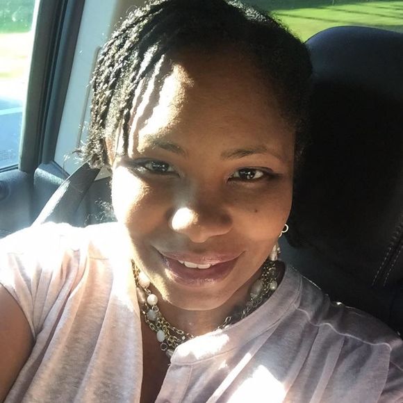 Meet your Posher, Cam - Picture 1 of 1